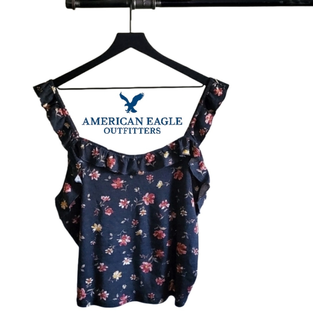 NWT AEO Cropped Floral Tank